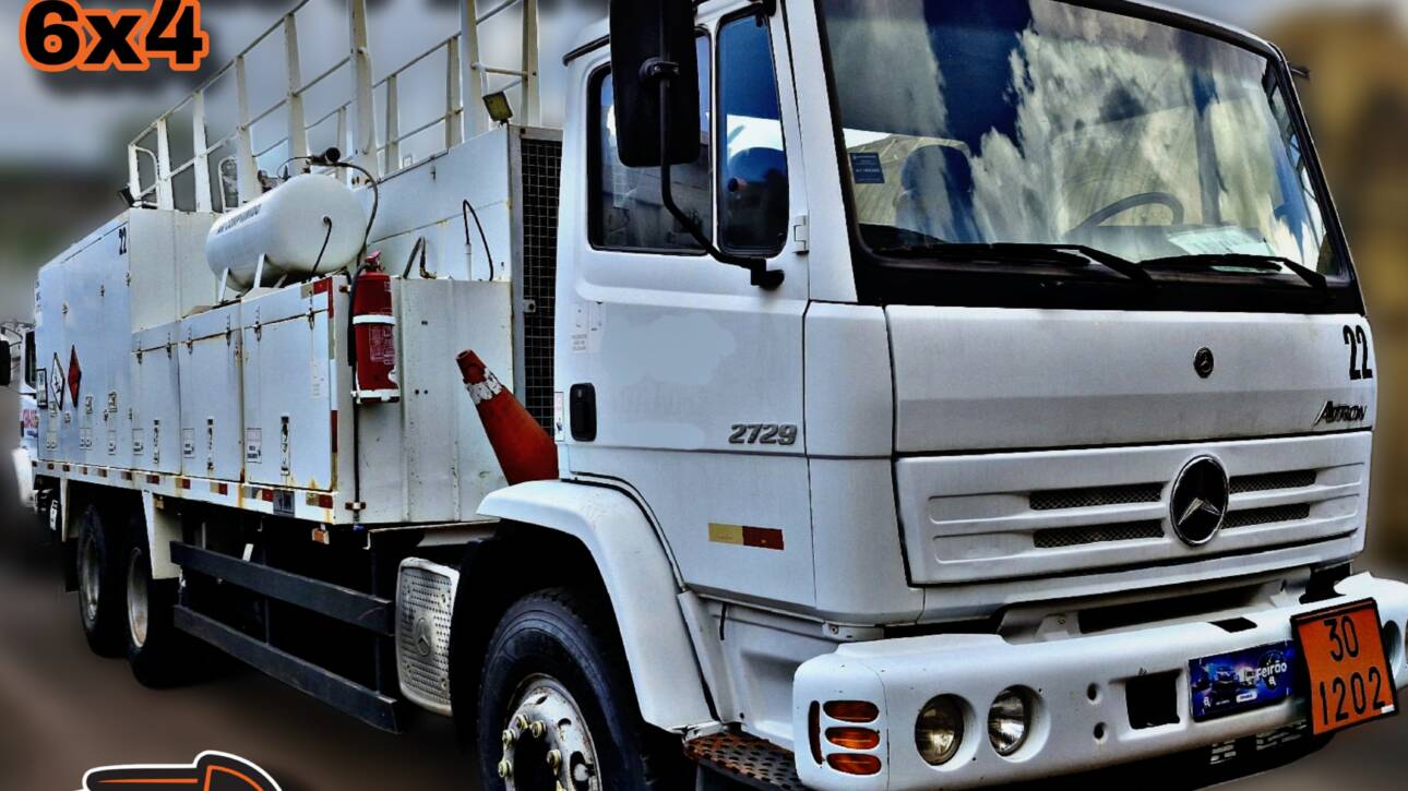 Atron 2729 6×4 13/13 e 14/14 Comboio 8.000L